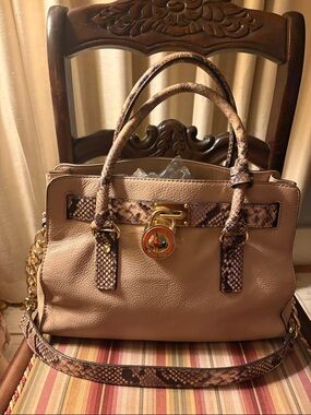 MICHEAL KORS - Beige Leather Satchel with Snake-Print Trim - Classic
